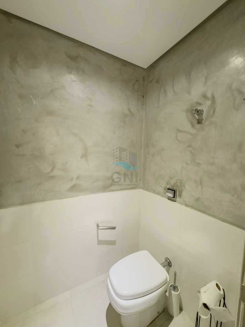 Imagens do imóveis CASA A VENDA - BAIRRO SAN REMO