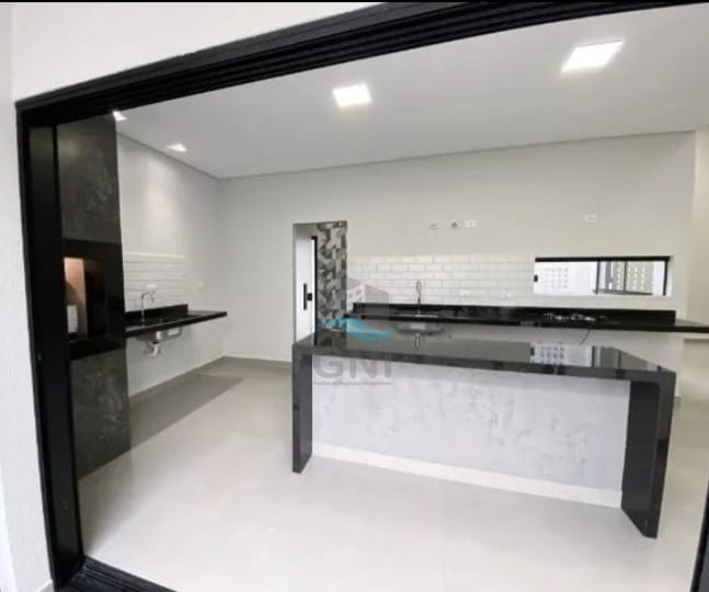 CASA A VENDA - AEROPORTO Imagens do imóveis CASA A VENDA - AEROPORTO