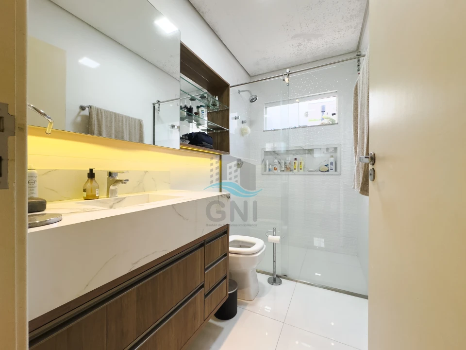 Imagens do imóveis CASA A VENDA - CONDOMINIO ALPHAVILLE II