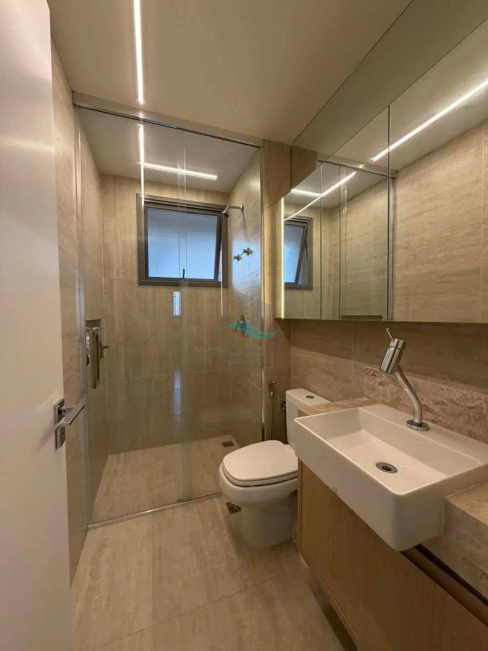 APARTAMENTO A VENDA - EDIFÍCIO GLORIA