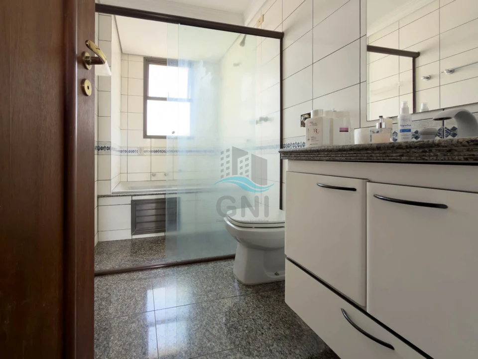 APARTAMENTO A VENDA - EDIFICIO CORAL GABLES - CENTRO