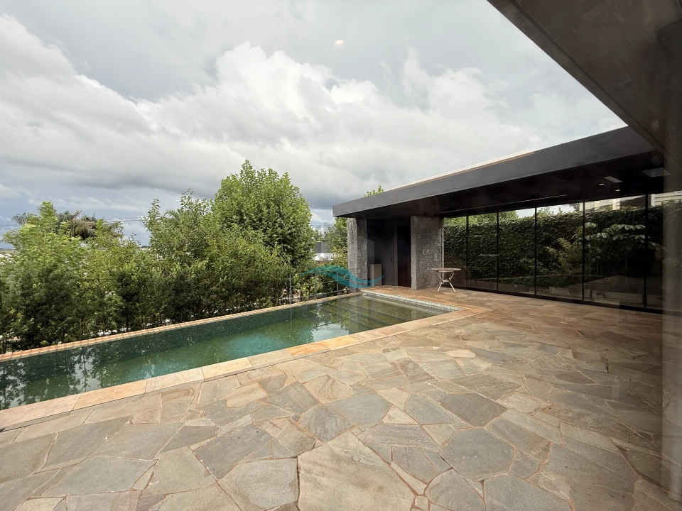 Imagens do imóveis CASA A VENDA - CONDOMINIO ROYAL PARK