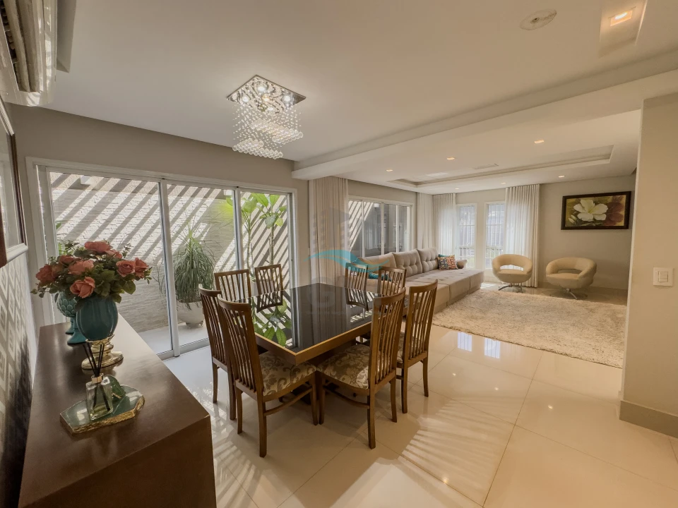 Imagens do imóveis CASA A VENDA - BAIRRO SAN REMO