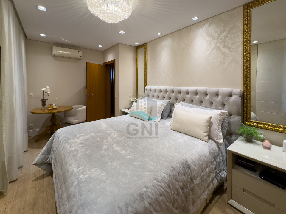 Imagens do imóveis CASA A VENDA - CONDOMÍNIO ROYAL TENNIS