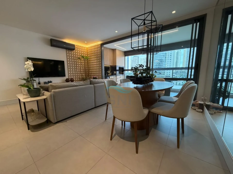 APARTAMENTO A VENDA - EDIFÍCIO GLORIA