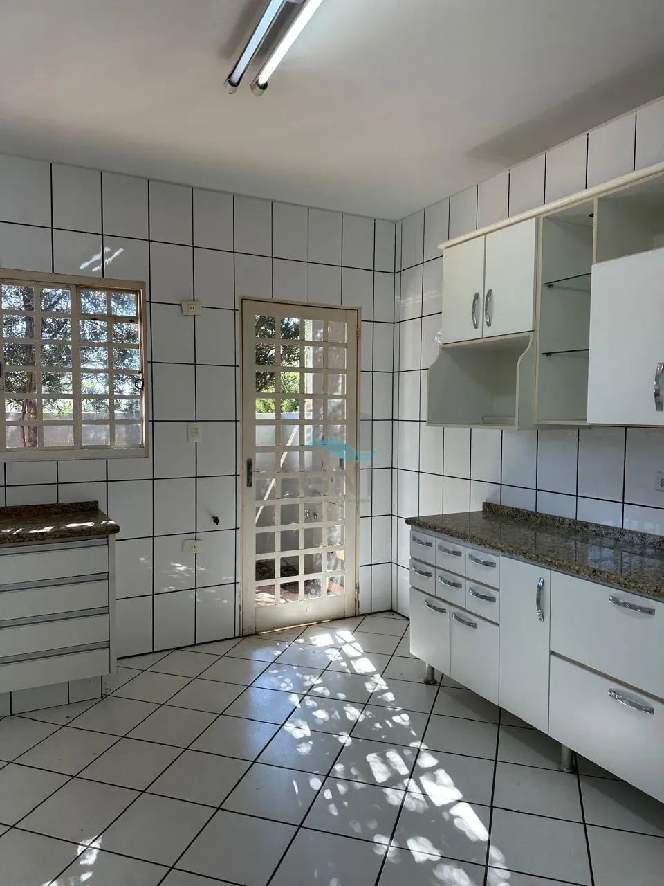 CASA PARA LOCAÇÃO - CONDOMINIO ASPEN PARK