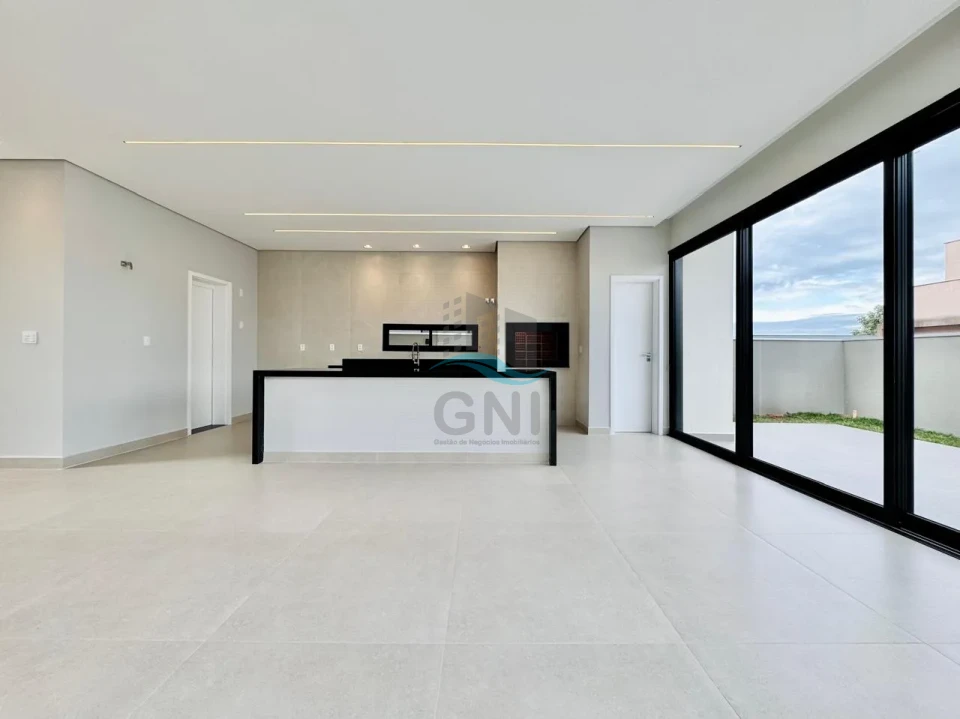 Imagens do imóveis CASA A VENDA - CONDOMINIO PARQUE TAUA ARACARI