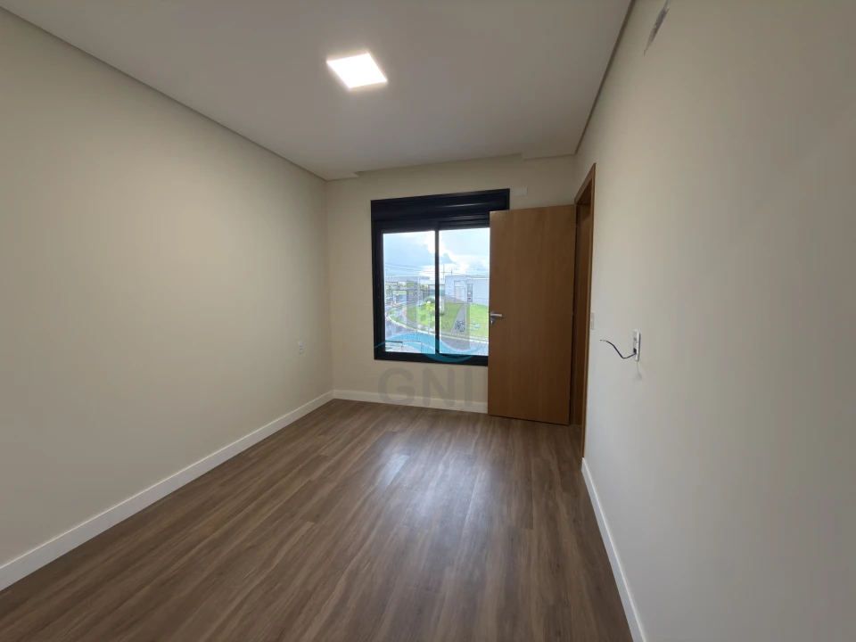 Imagens do imóveis CASA A VENDA - CONDOMINIO PARQUE TAUA ARANGUA