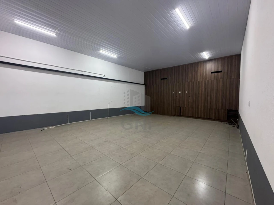 Imagens do imóveis GALPÃO PARA LOCAÇÃO - AVENIDA TIRADENTES