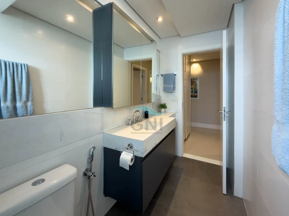 APARTAMENTO A VENDA - EDIFICIO PALAZZO DI CESARE