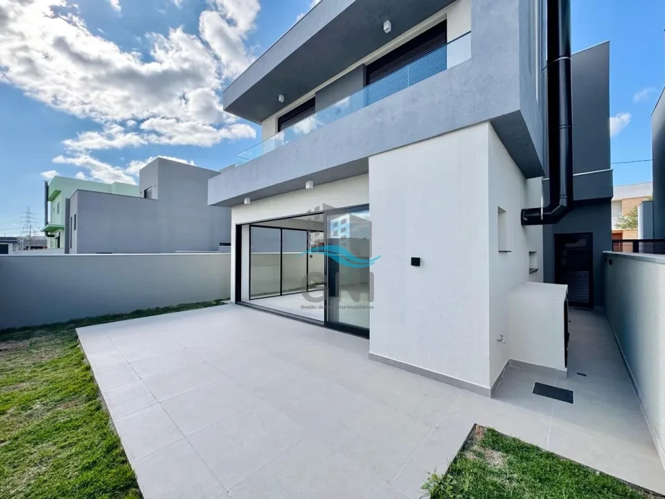 Imagens do imóveis CASA A VENDA - CONDOMINIO PARQUE TAUA ARACARI