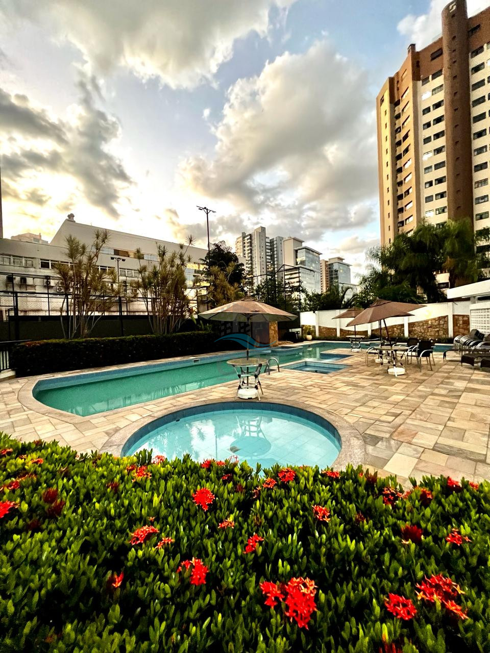 Imagens do imóveis APARTAMENTO PARA LOCAÇÃO - EDIFÍCIO COSTA ESMERALDA