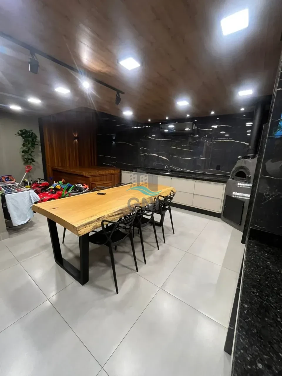 Imagens do imóveis CASA PARA LOCAÇÃO - CONDOMINIO VILLAGE LA CORUNÃ