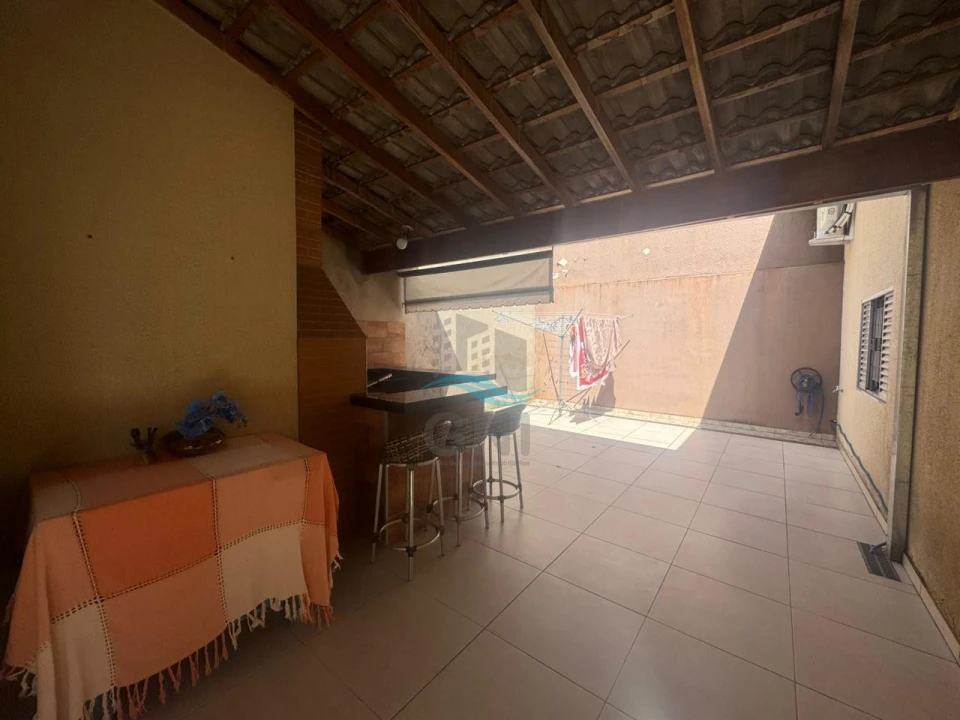 Imagens do imóveis CASA PARA LOCAÇÃO - MILTON MENEZES