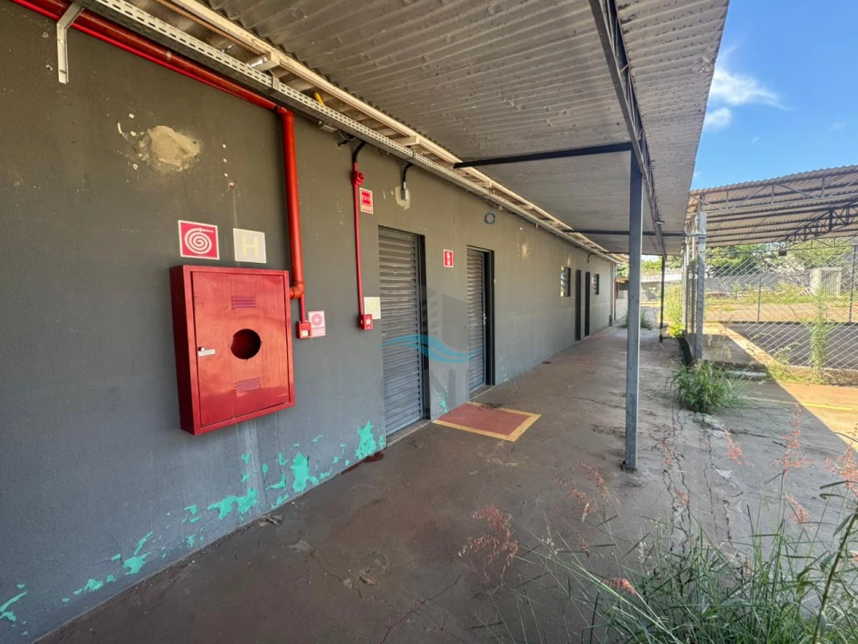 Imagens do imóveis GALPÃO PARA LOCAÇÃO - AVENIDA TIRADENTES