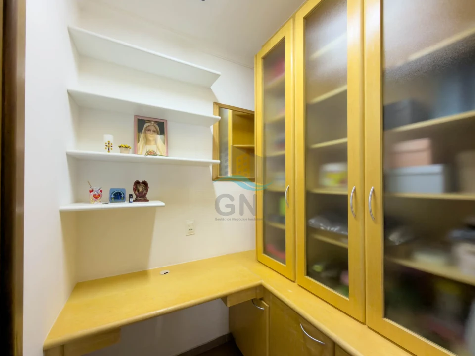 APARTAMENTO A VENDA - EDIFICIO CORAL GABLES - CENTRO