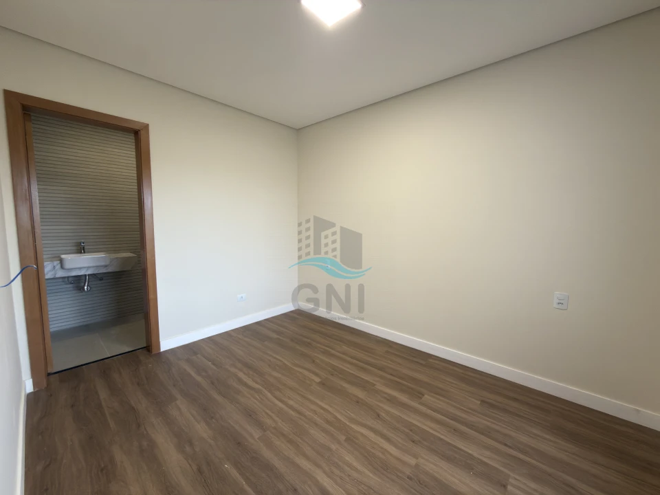 Imagens do imóveis CASA A VENDA - CONDOMINIO PARQUE TAUA ARANGUA