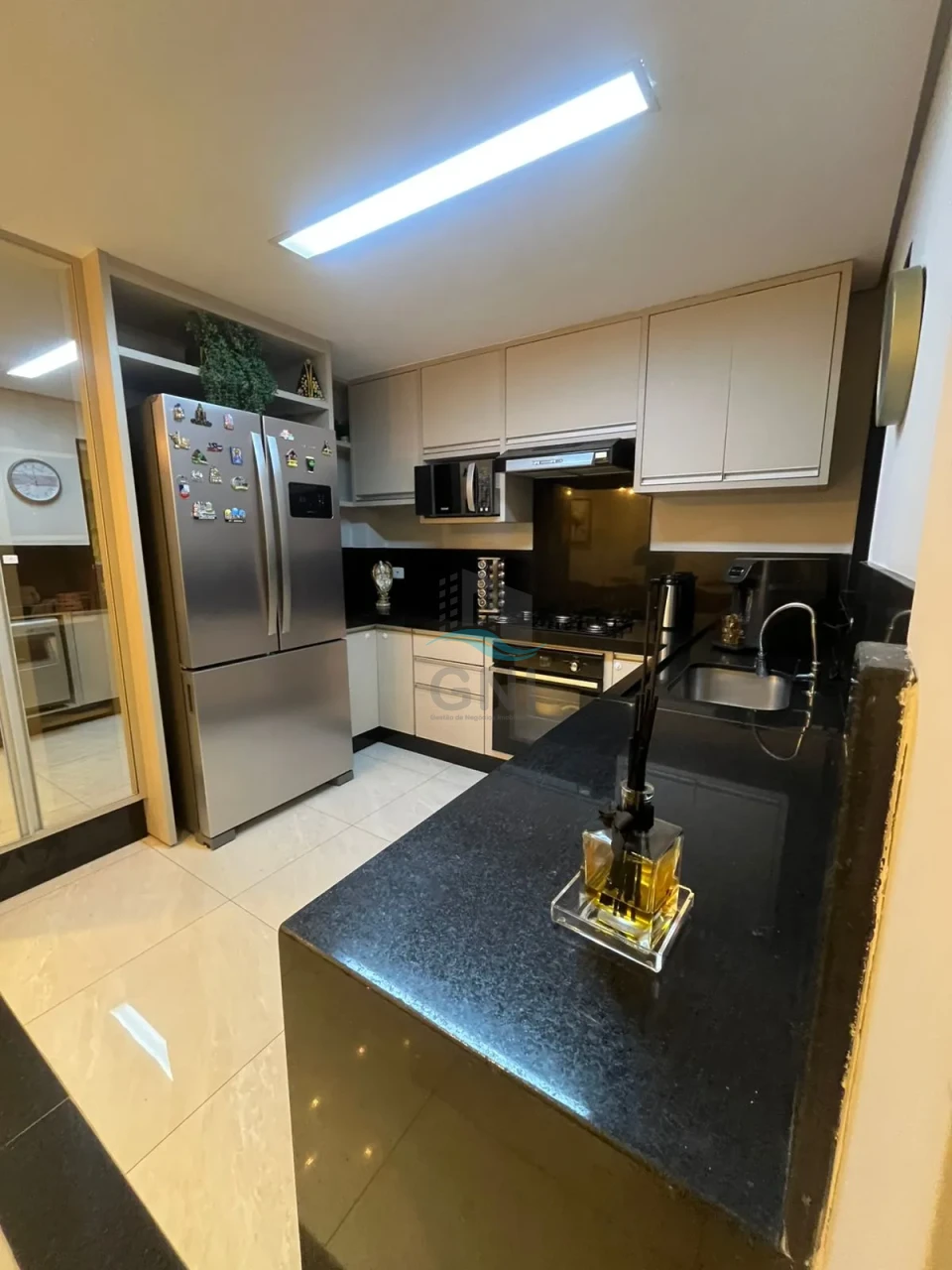 Imagens do imóveis CASA A VENDA - CONDOMINIO VILLAGE LA CORUNÃ