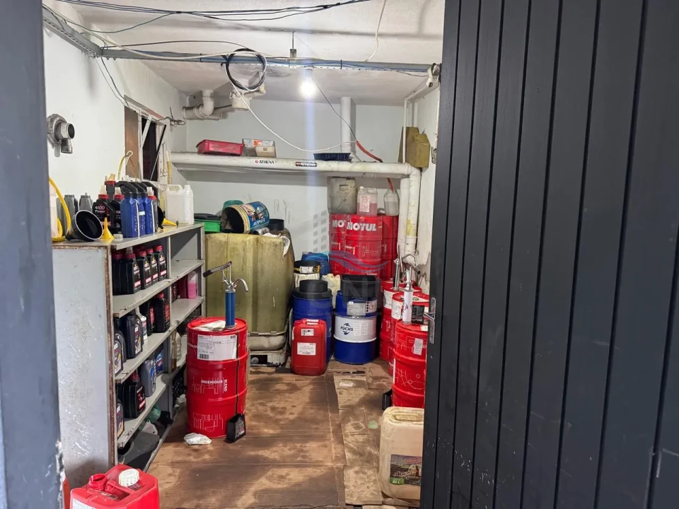 Imagens do imóveis BARRACÃO PARA LOCAÇÃO  - CENTRO