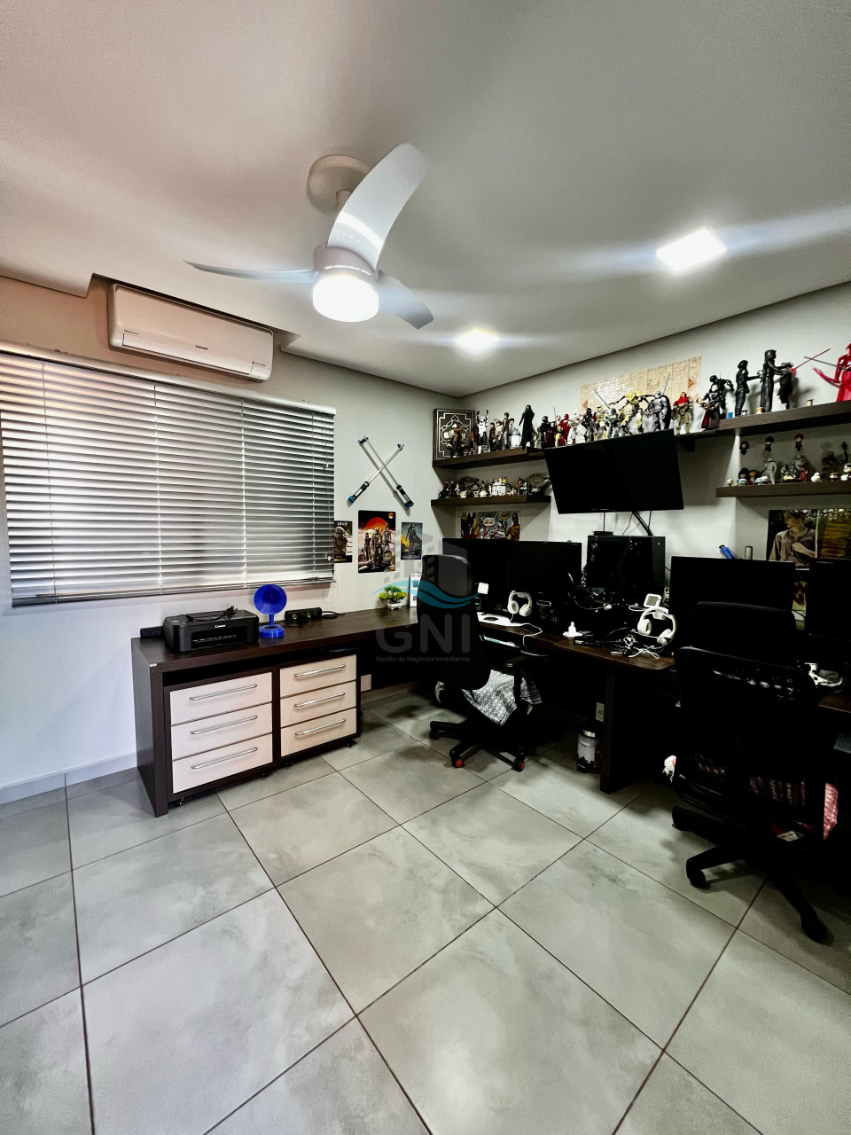 CASA A VENDA - CONDOMINIO SUN LAKE RESIDENCE Imagens do imóveis CASA A VENDA - CONDOMINIO SUN LAKE RESIDENCE