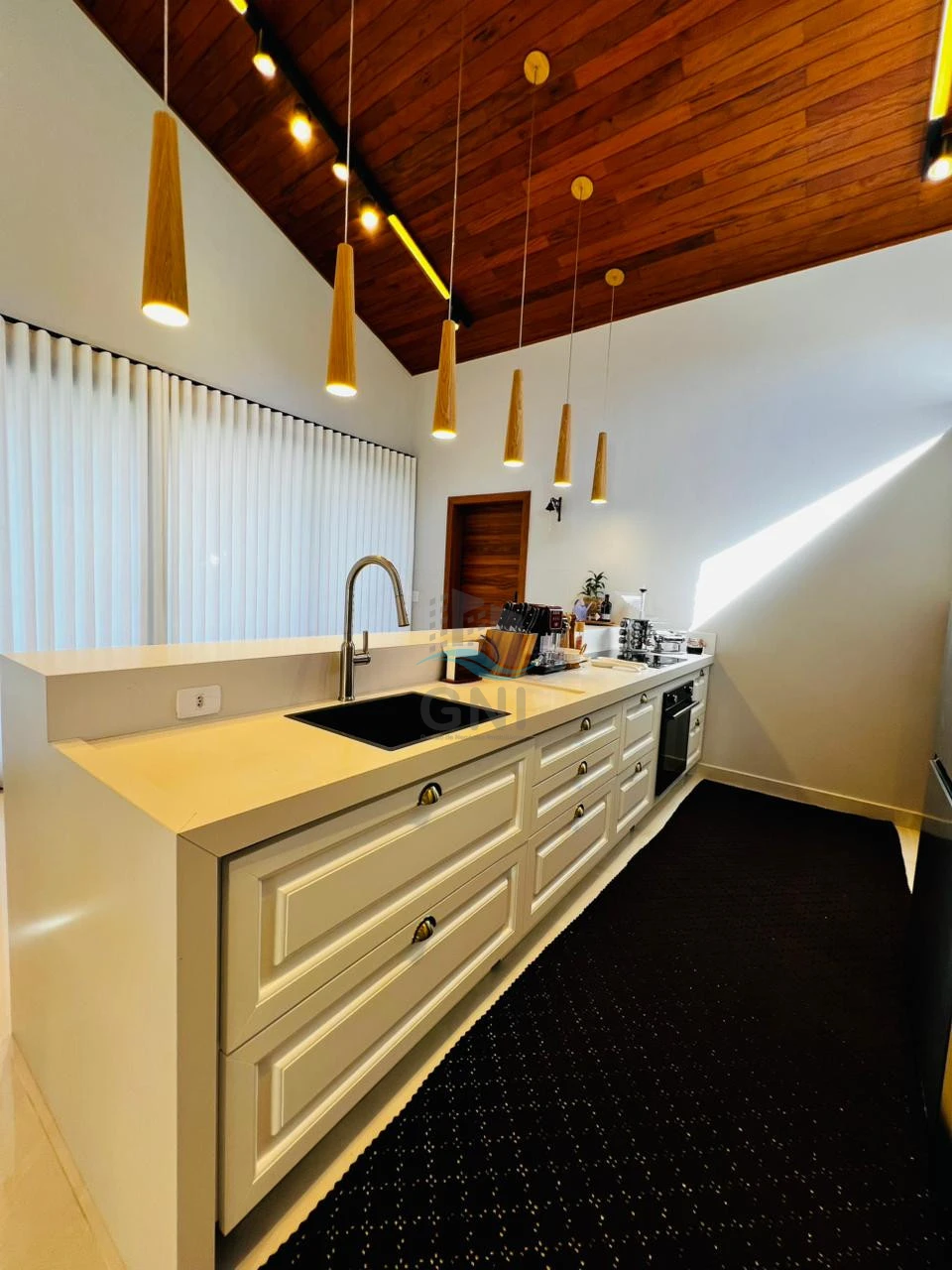 Imagens do imóveis CASA A VENDA - CONDOMINIO ECOVILLAS DO LAGO