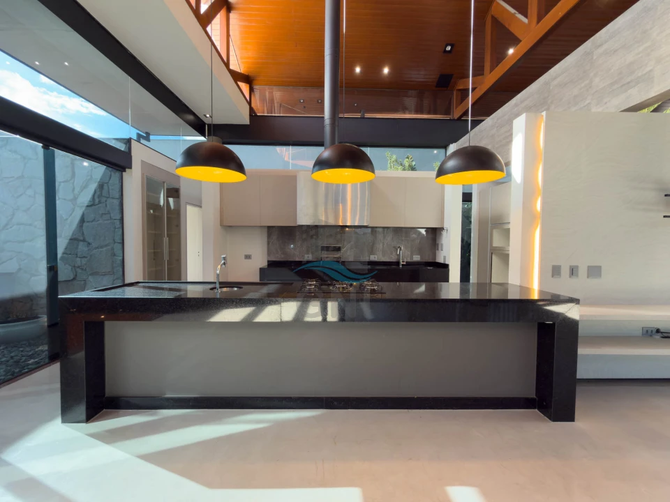 Imagens do imóveis CASA A VENDA - ALPHAVILLE IMBUIAS