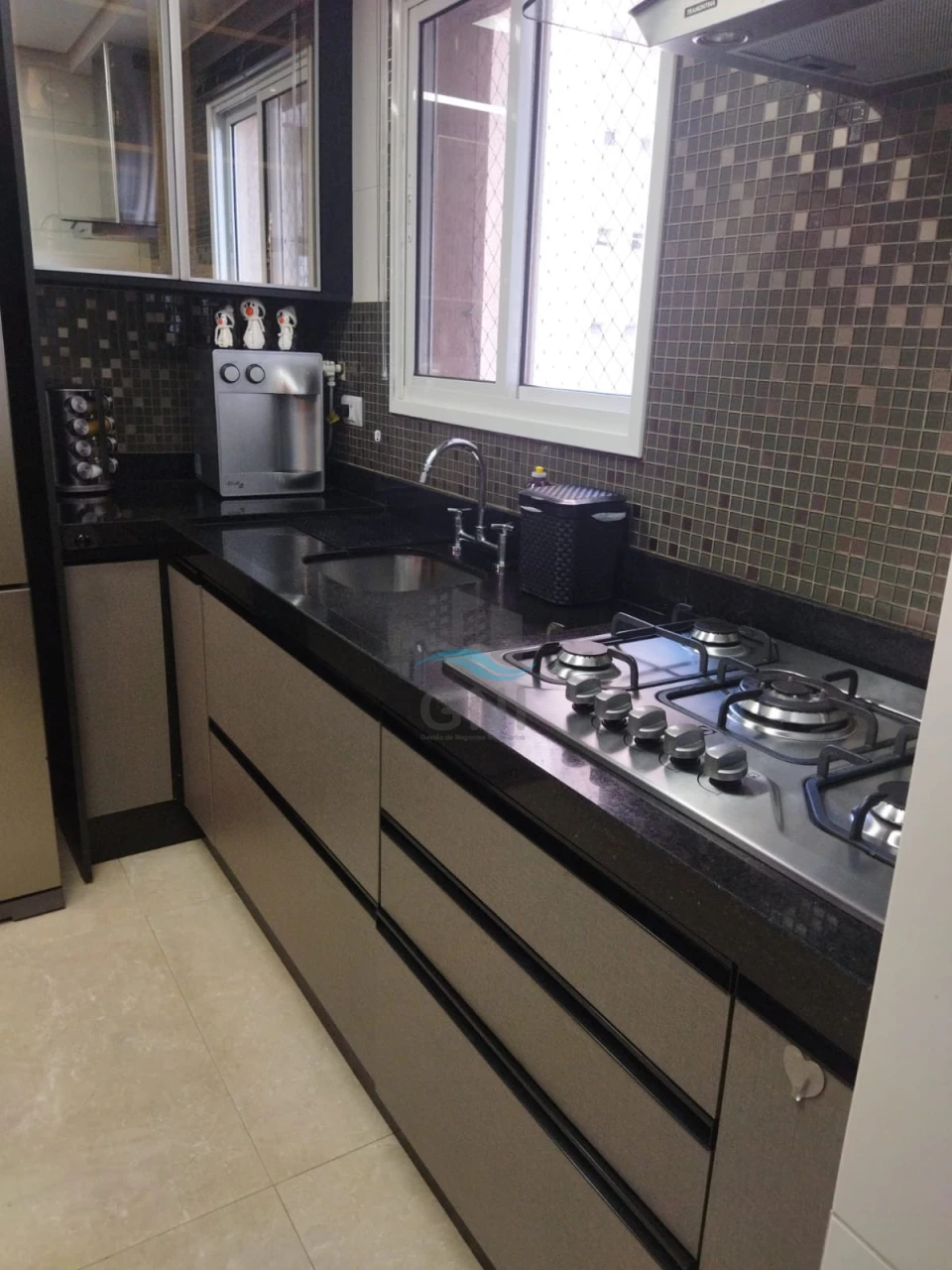 Imagens do imóveis APARTAMENTO A VENDA - EDIFICIO VICTORIA PARQUE