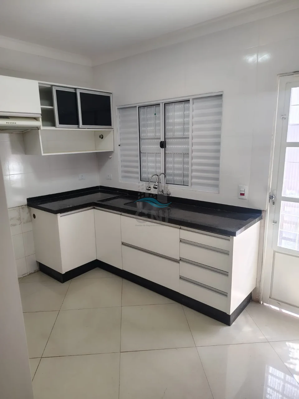 Imagens do imóveis CASA A VENDA - JARDIM ALPES I