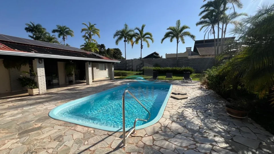 CASA PARA LOCAÇÃO - CONDOMINIO RECANTO DO SALTO