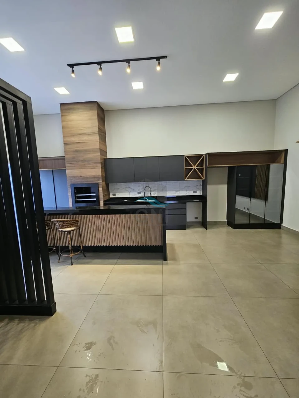 CASA SOBRADO A VENDA - JARDIM TOZZI
