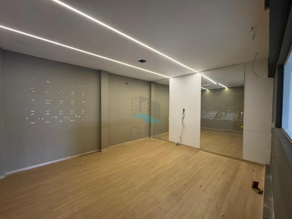 Imagens do imóveis GALPÃO PARA LOCAÇÃO - AVENIDA TIRADENTES