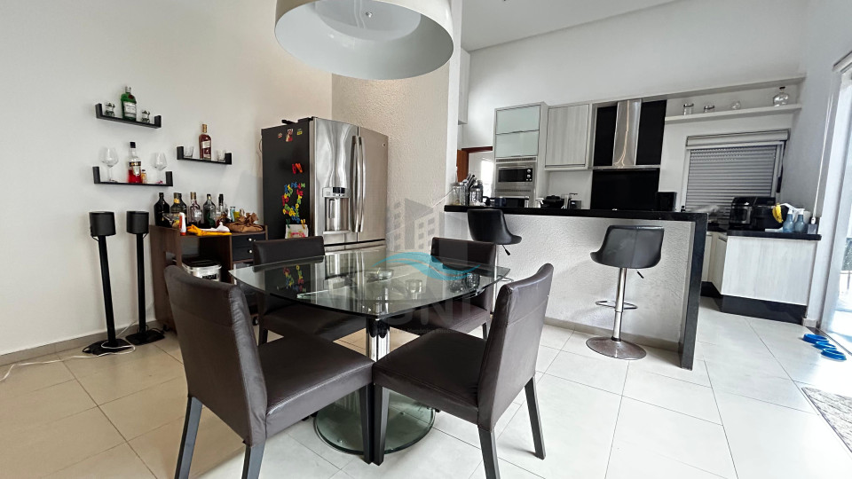 CASA A VENDA - CONDOMÍNIO SUN LAKE RESIDENCE Imagens do imóveis CASA A VENDA - CONDOMÍNIO SUN LAKE RESIDENCE