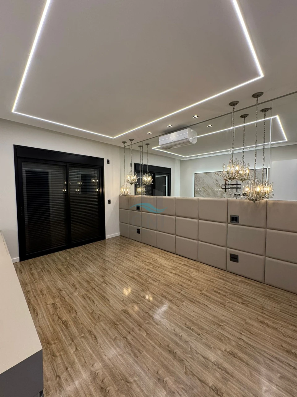 Imagens do imóveis CASA A VENDA - CONDOMÍNIO SUN LAKE RESIDENCE