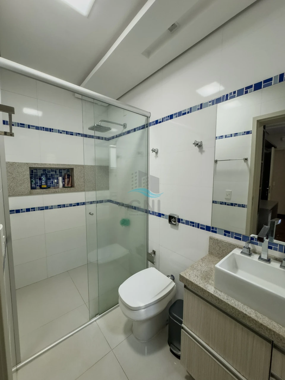 Imagens do imóveis CASA A VENDA - BAIRRO SAN REMO