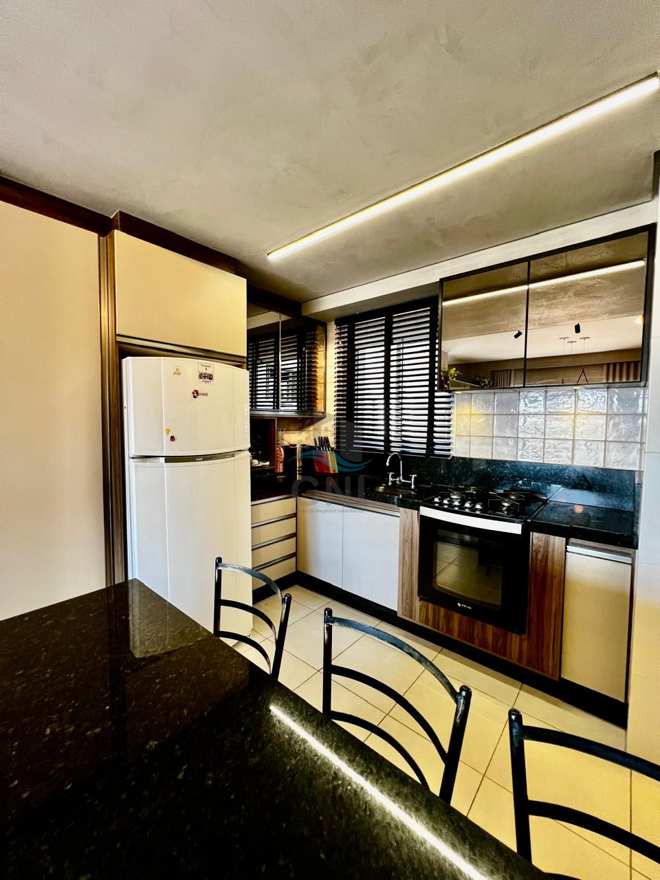 Imagens do imóveis APARTAMENTO A VENDA - EDIFICIO VICTORIA PARQUE