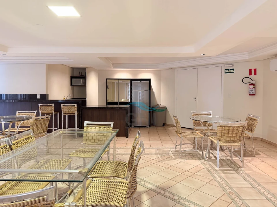 APARTAMENTO A VENDA - EDIFICIO CORAL GABLES - CENTRO