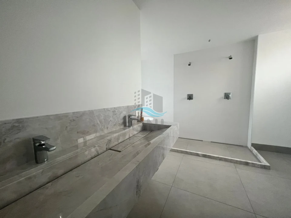 APARTAMENTO A VENDA - EDIFÍCIO LAKESIDE RESIDENCE