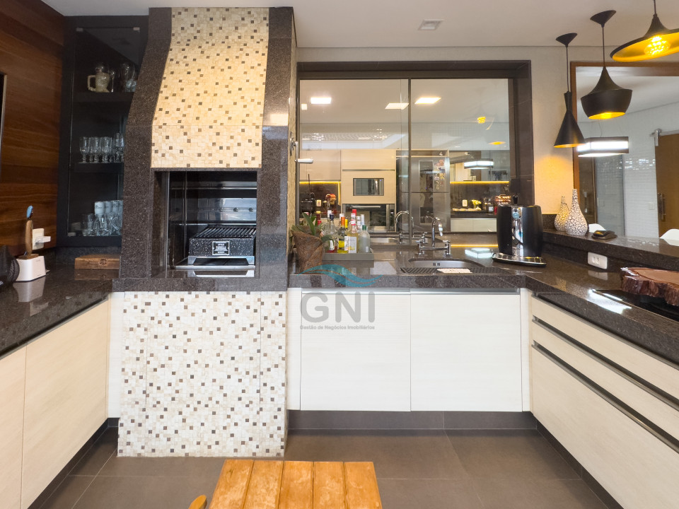 Imagens do imóveis CASA A VENDA - CONDOMÍNIO ROYAL TENNIS