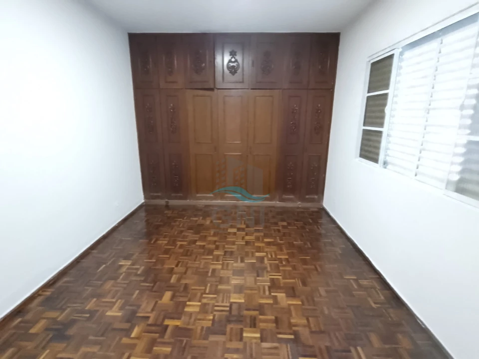 Imagens do imóveis SOBRADO PARA LOCAÇÃO - BAIRRO BANCARIOS