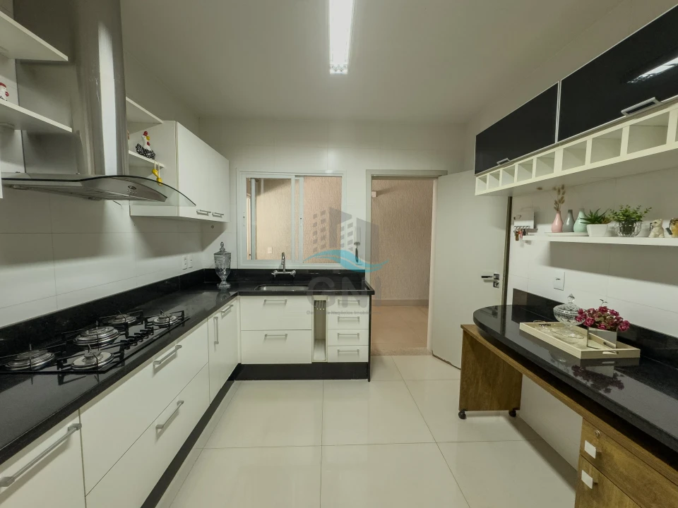 Imagens do imóveis CASA A VENDA - BAIRRO SAN REMO