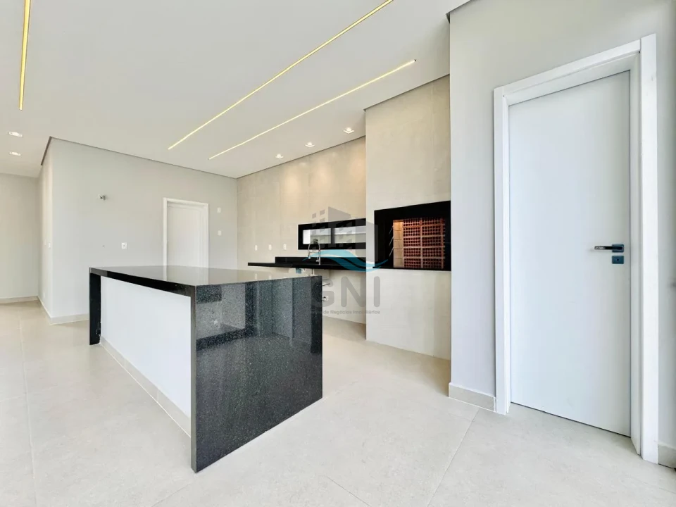 Imagens do imóveis CASA A VENDA - CONDOMINIO PARQUE TAUA ARACARI