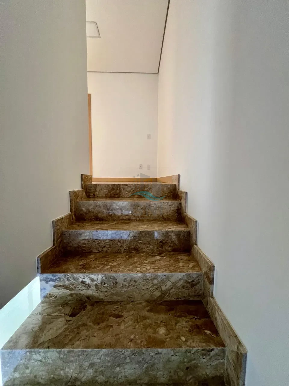 Imagens do imóveis SOBRADO A VENDA - JARDIM ANDRADE