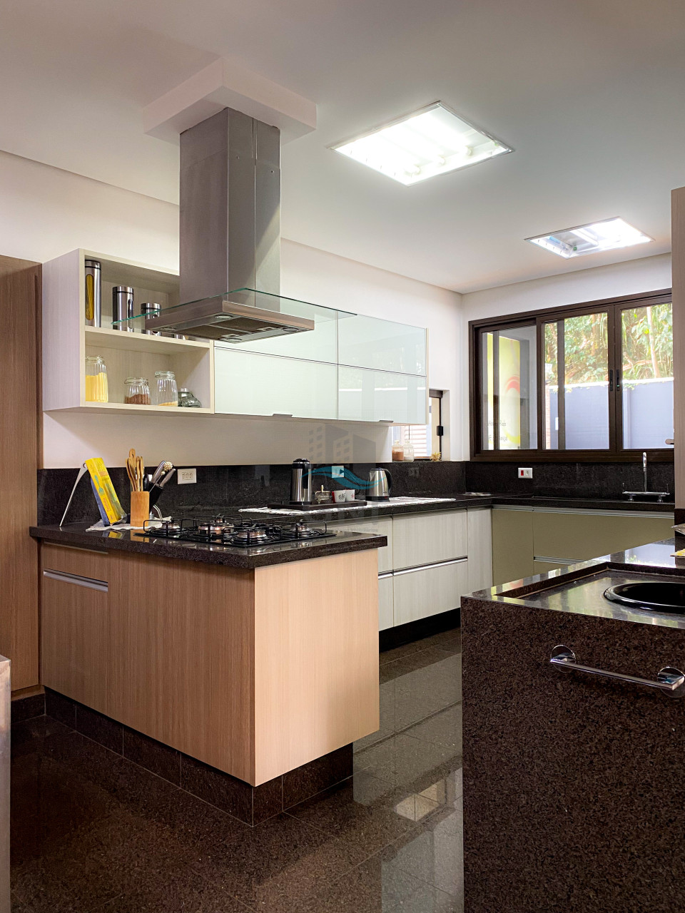 CASA A VENDA - CONDOMINIO ROYAL PARK Imagens do imóveis CASA A VENDA - CONDOMINIO ROYAL PARK