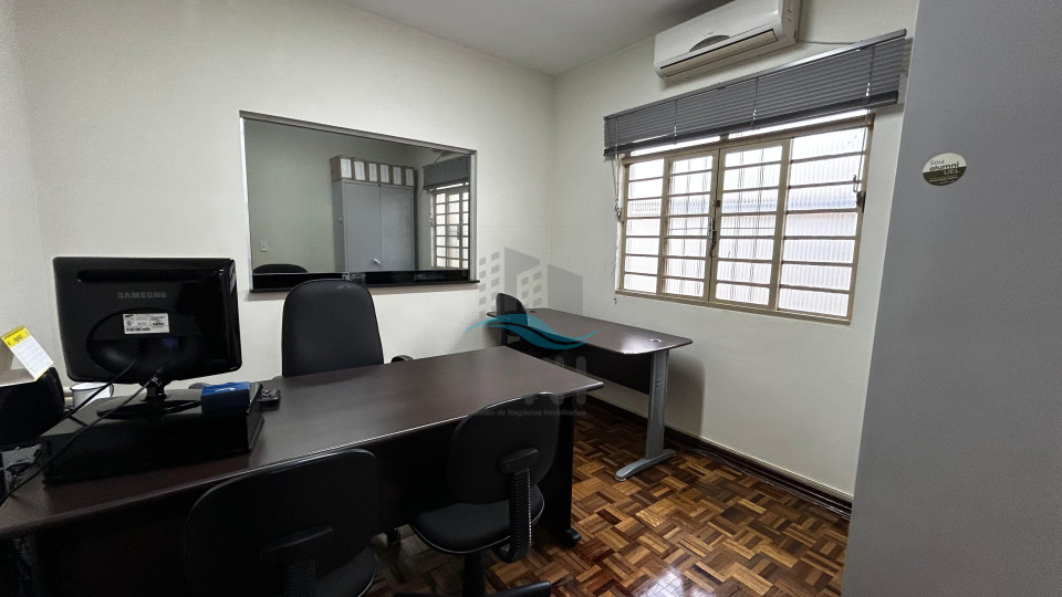 CASA COMERCIAL A VENDA - JARDIM PRESIDENTE Imagens do imóveis CASA COMERCIAL A VENDA - JARDIM PRESIDENTE