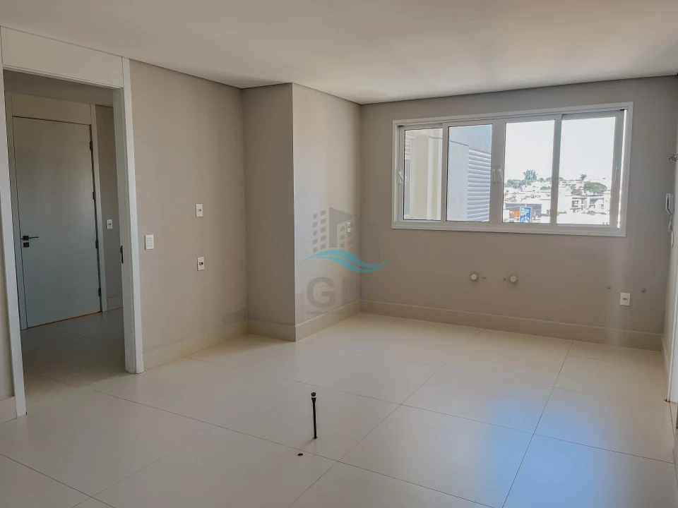 APARTAMENTO A VENDA - EDIFICIO LA TORRE