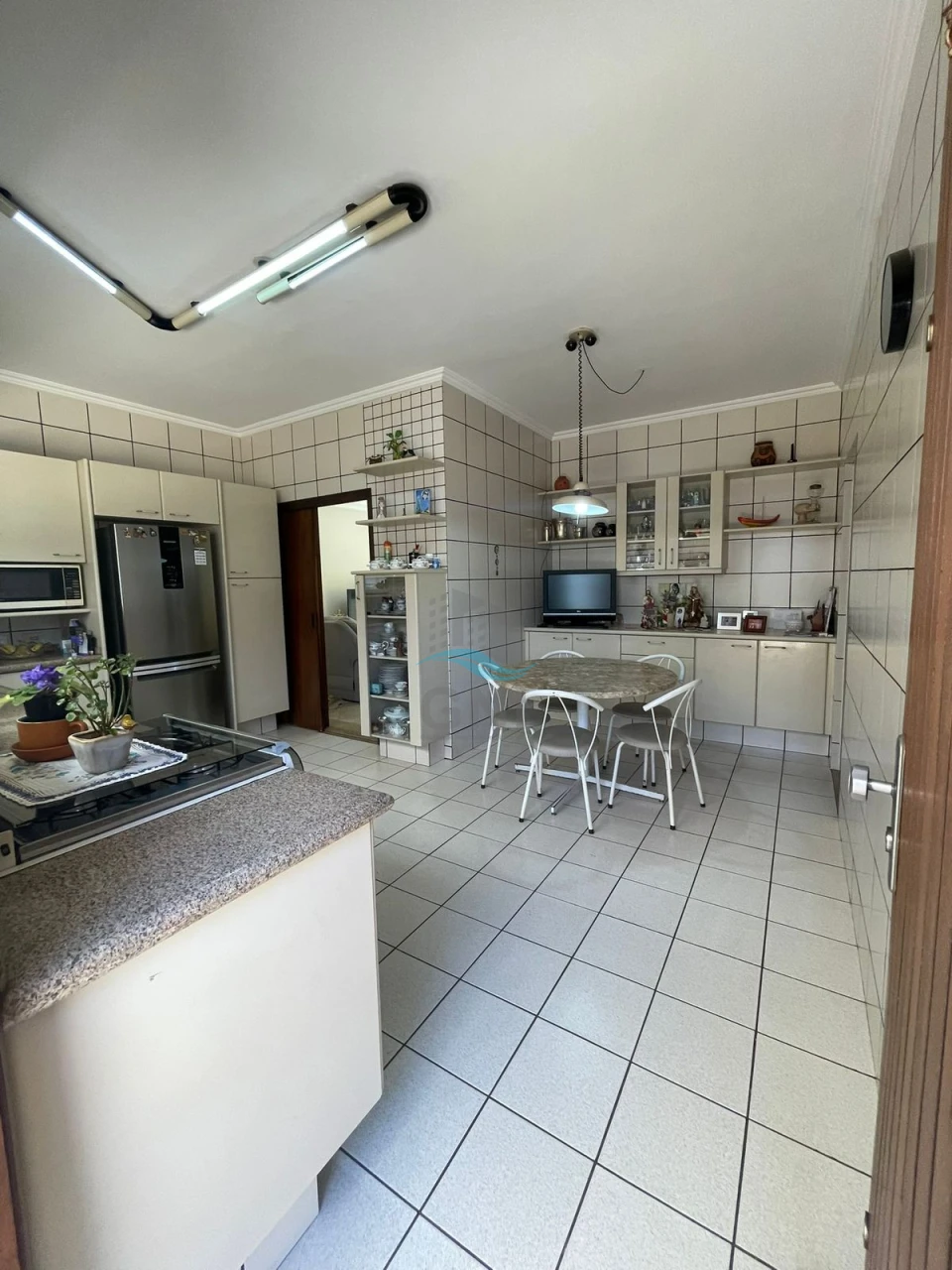 Imagens do imóveis CASA A VENDA - BAIRRO AURORA