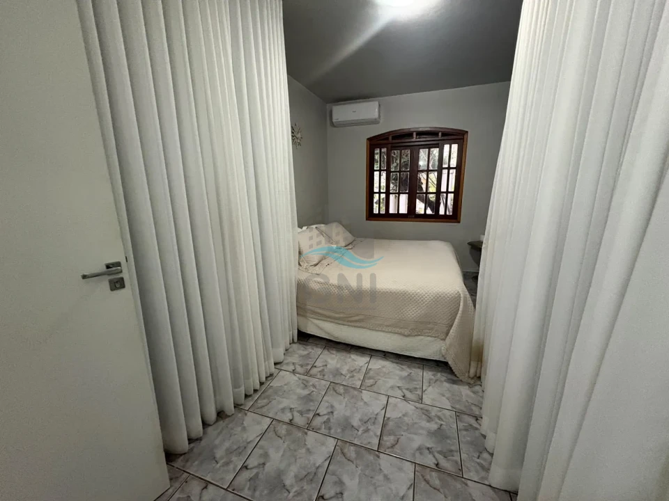 Imagens do imóveis CASA A VENDA - AV. SOUZA NAVES (IBIPORÃ)