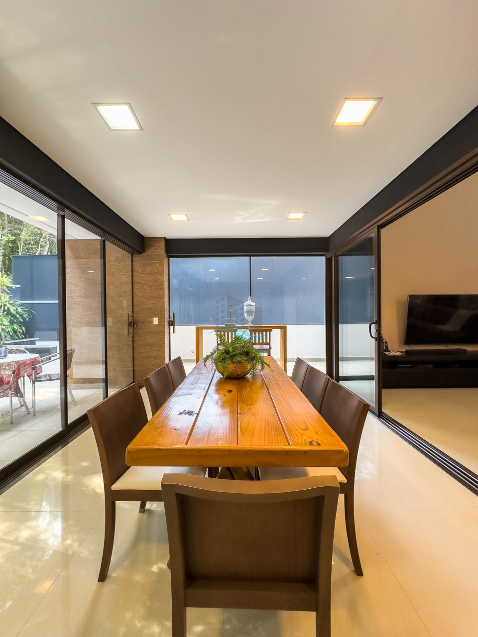 CASA A VENDA - CONDOMINIO ROYAL PARK Imagens do imóveis CASA A VENDA - CONDOMINIO ROYAL PARK