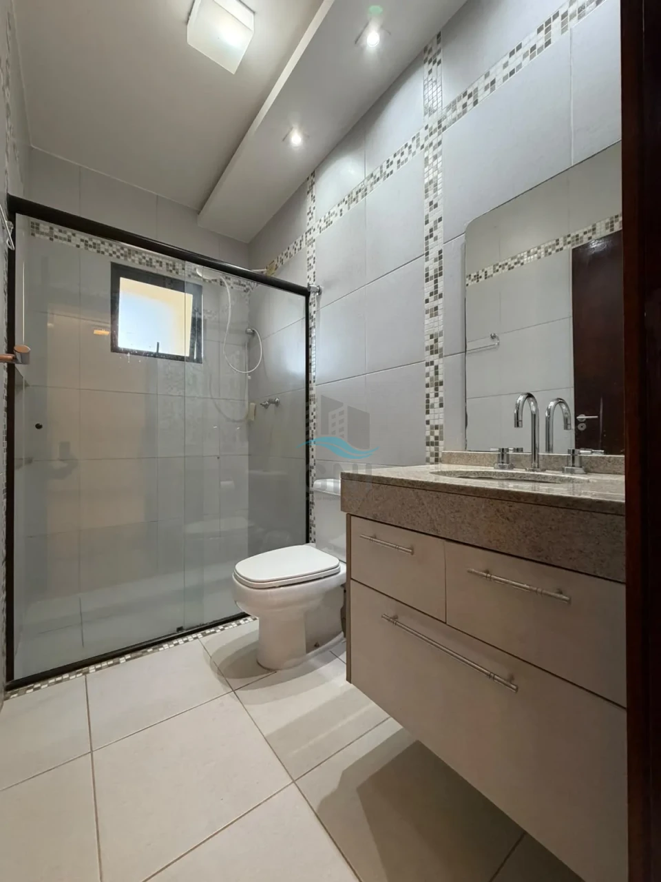CASA A VENDA - CONDOMINIO GOLDEN PARK RESIDENCE