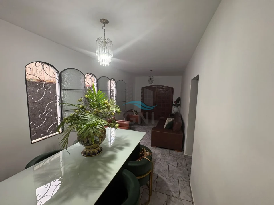 Imagens do imóveis CASA A VENDA - AV. SOUZA NAVES (IBIPORÃ)